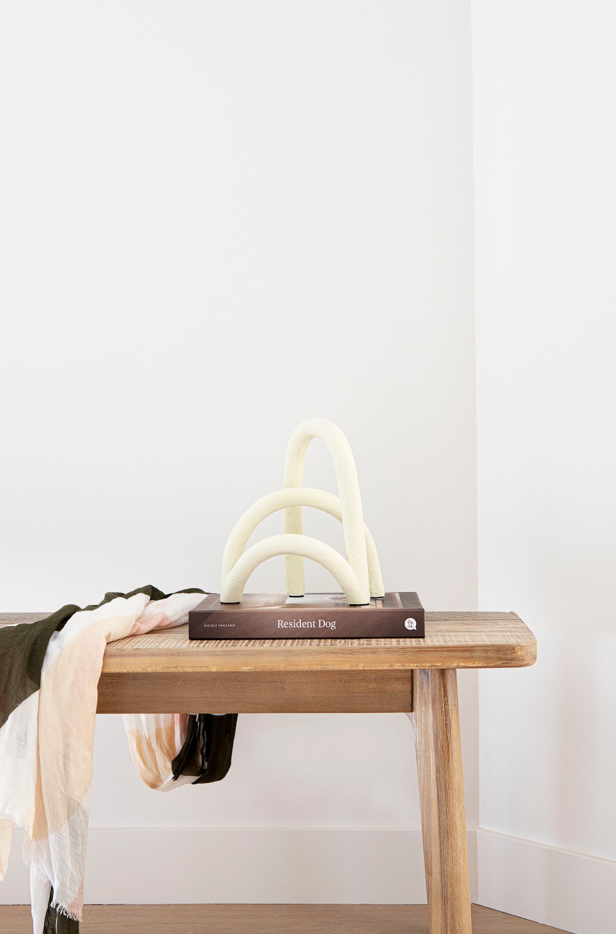 Arch Resin Sculpture Warm White