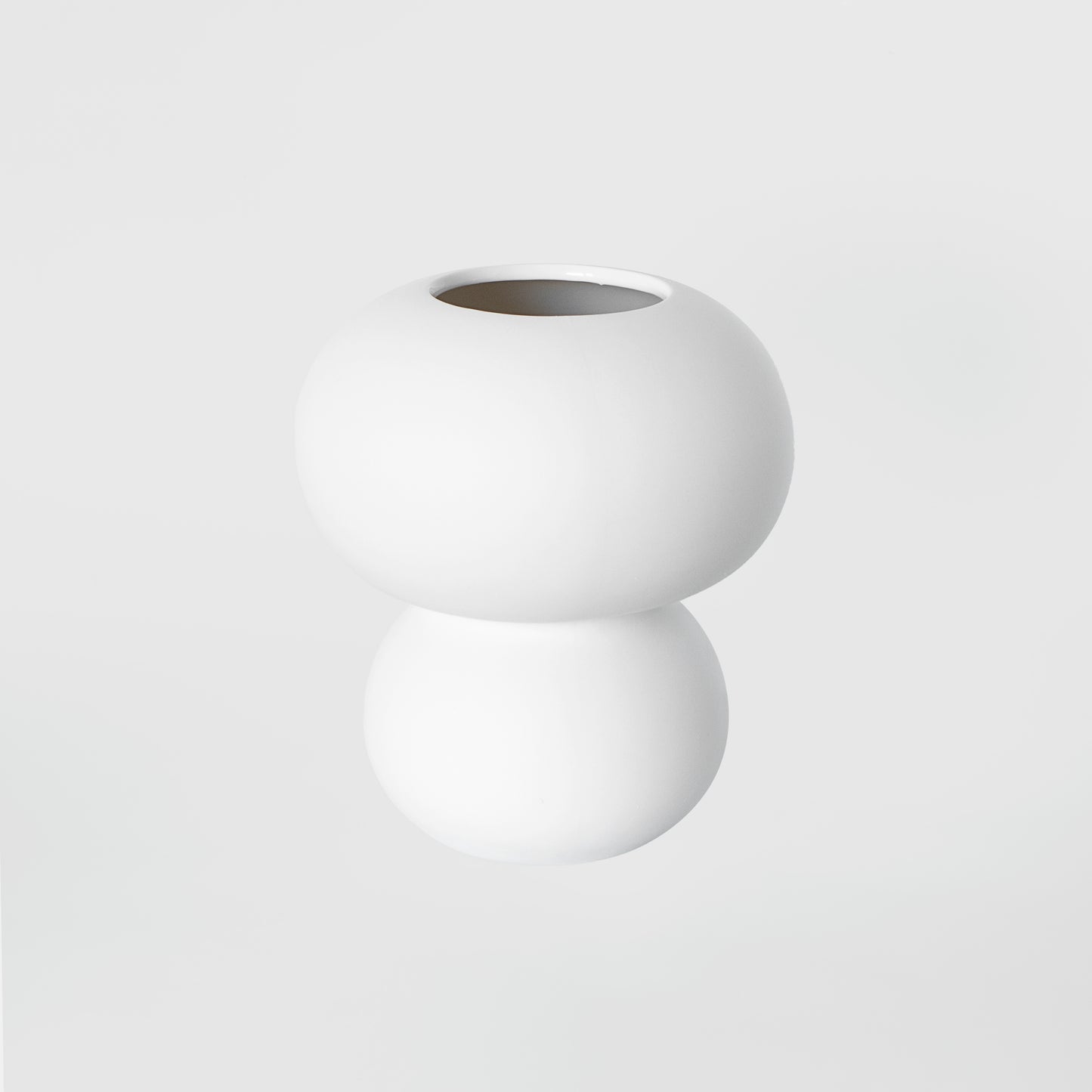 Orb Vase White