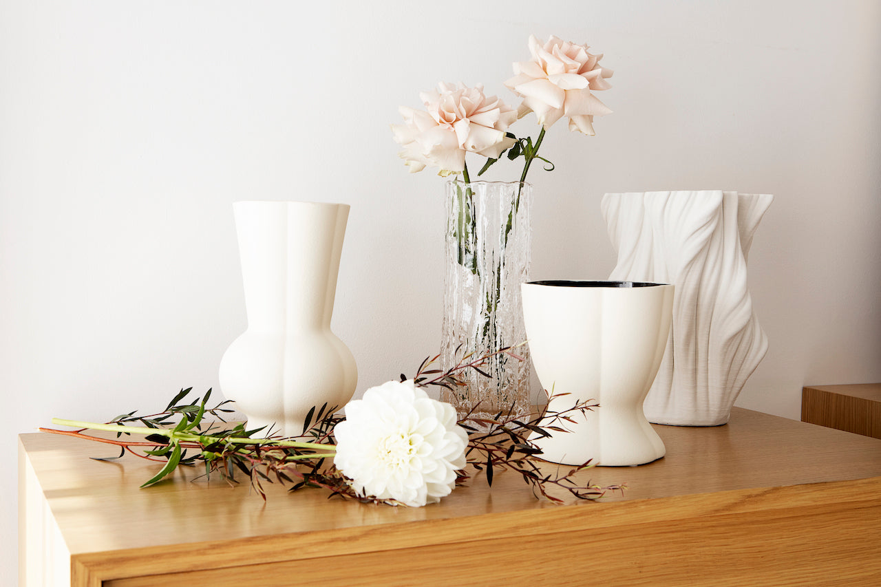 Poets Vase Warm White (S)