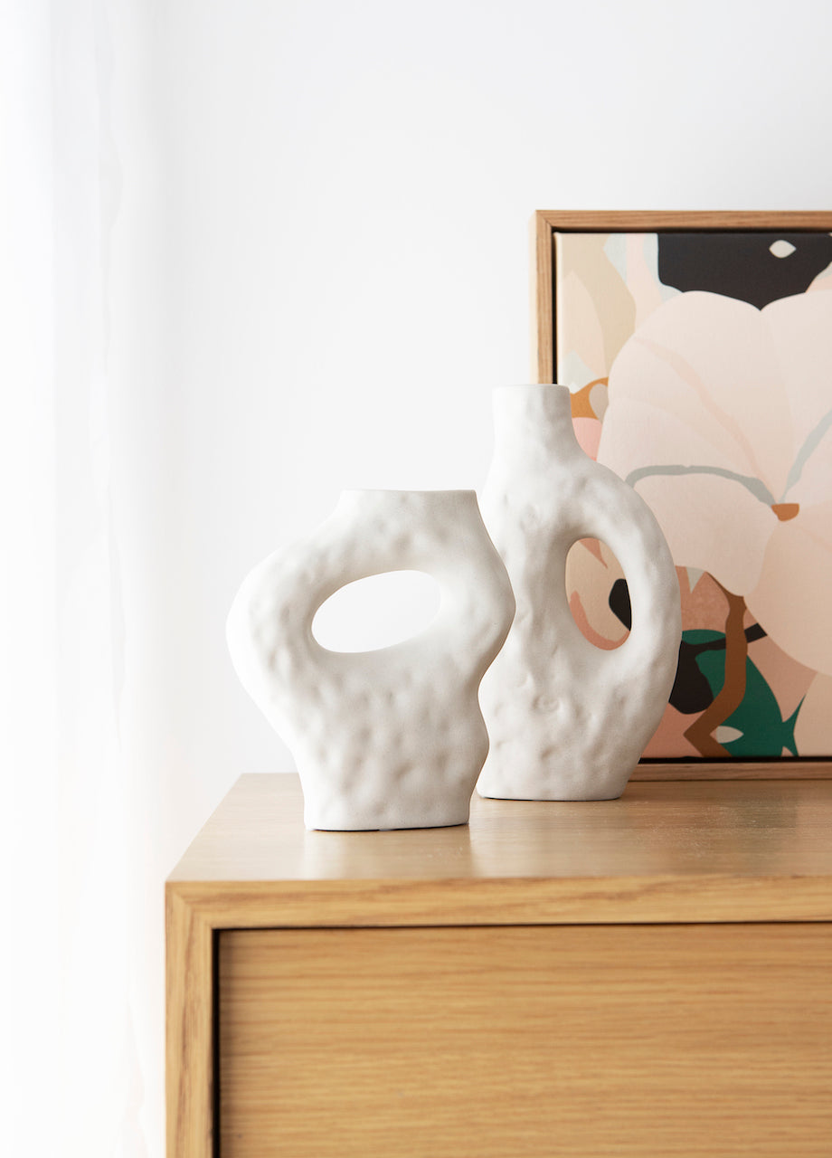 Dimple Vase Warm Soft Grey (S)